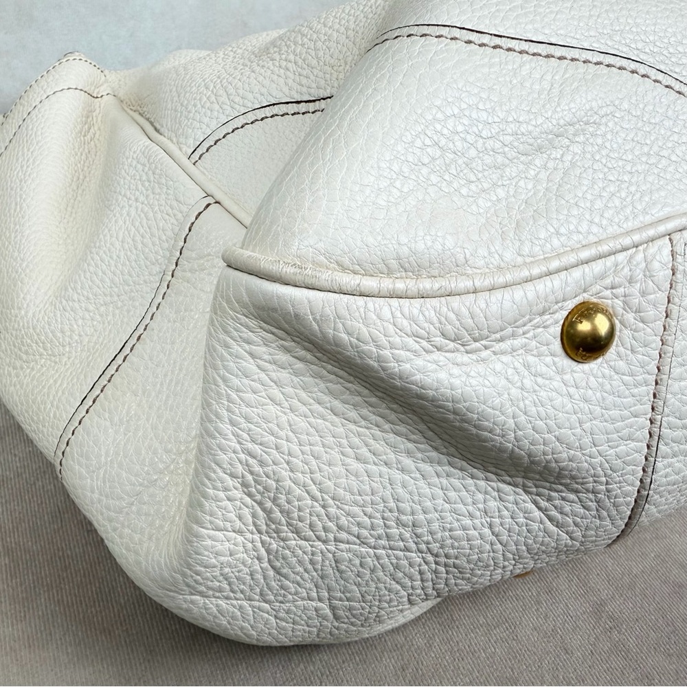 Prada Vitello Daino Antik Leather Hobo Shoulder Tote – Ivory - Picture 10 of 16